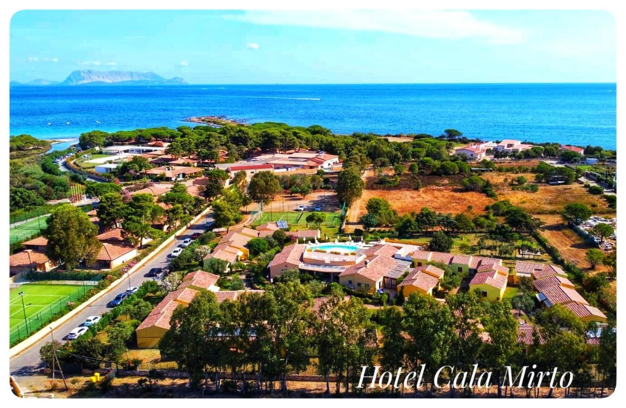 Hotel Cala Mirto ブドーニ エクステリア 写真
